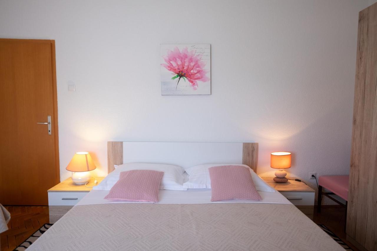 Apartments Mila Klenovica Extérieur photo