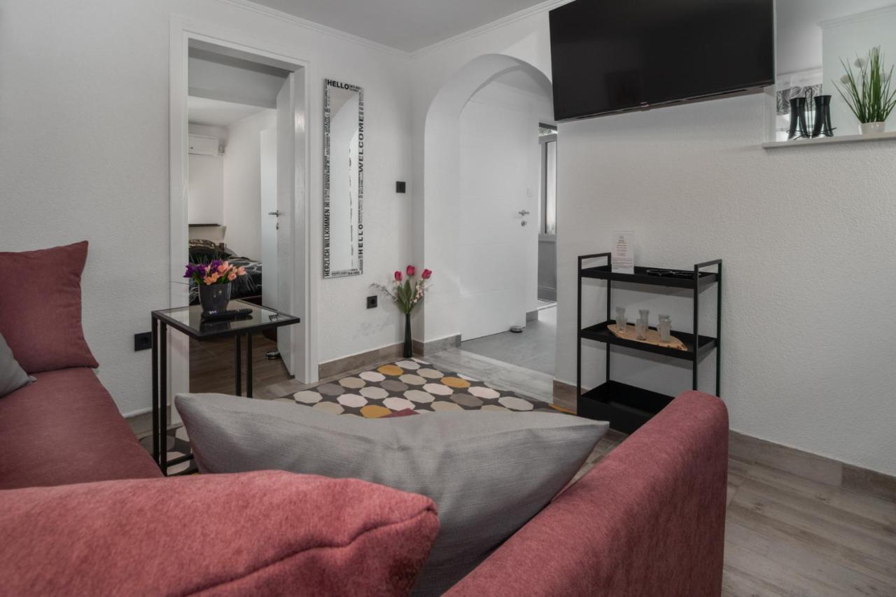 Apartments Mila Klenovica Extérieur photo